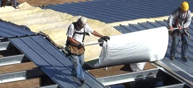 Installation of Faced Metal Building Insulation (MBI) - WMP®-VR-R Plus White